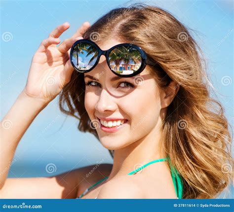 sunglasses bikini